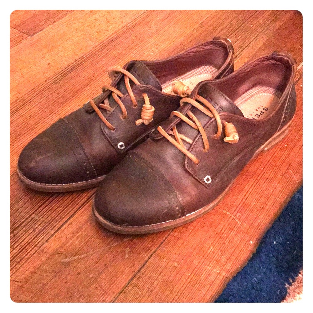 Sperry boat shoes